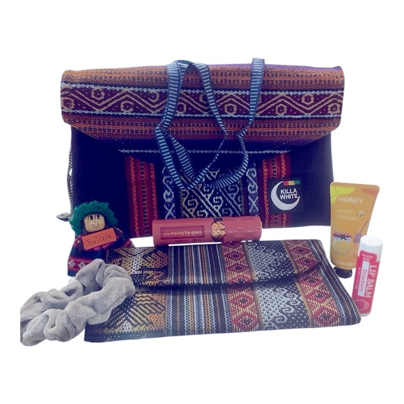 Stuffed Clutch Bag and Matching Wallet - Picture 2 of 14